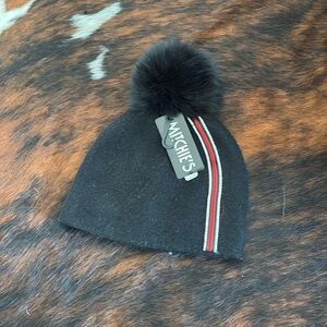 Mitchie’s Matchings Women’s beanie NWT!